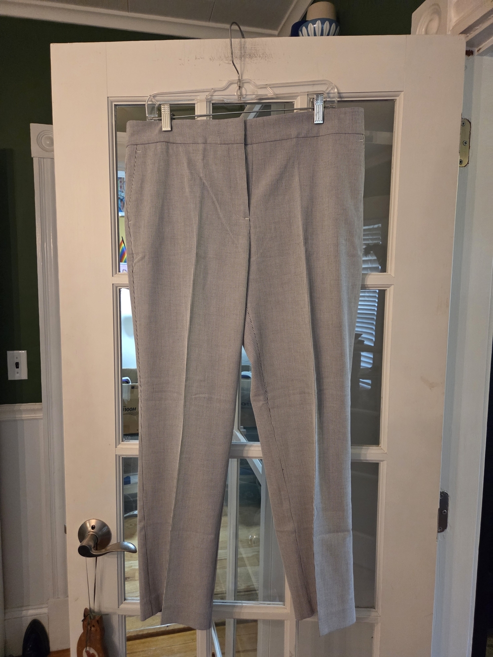 Ann Taylor Factory Blue & White Pinstripe Cropped Pants - Size 12 - Picture 3 of 9